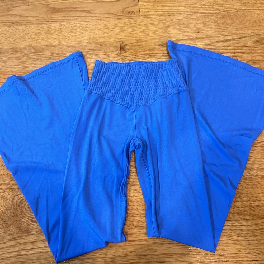 Aerie flare legging